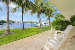 Sailfish Suites 4- Waterfront Pet friendly